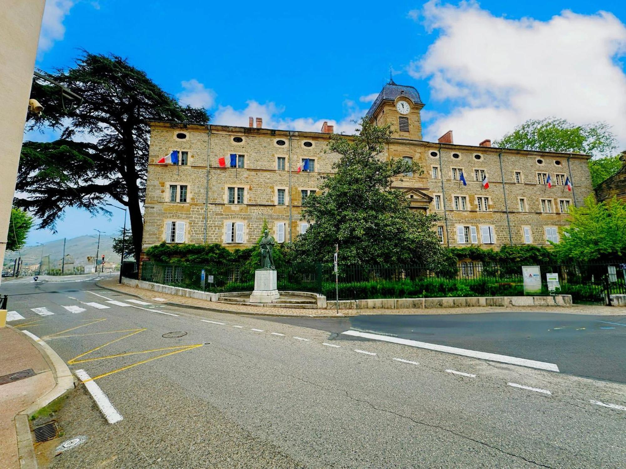 Le Clos Du Rhone - Hypercentre - Wifi Leilighet Tournon-sur-Rhone Eksteriør bilde